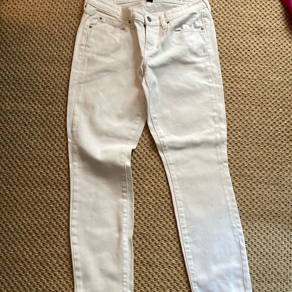 GAP White Straight Leg Jeans Classic Style